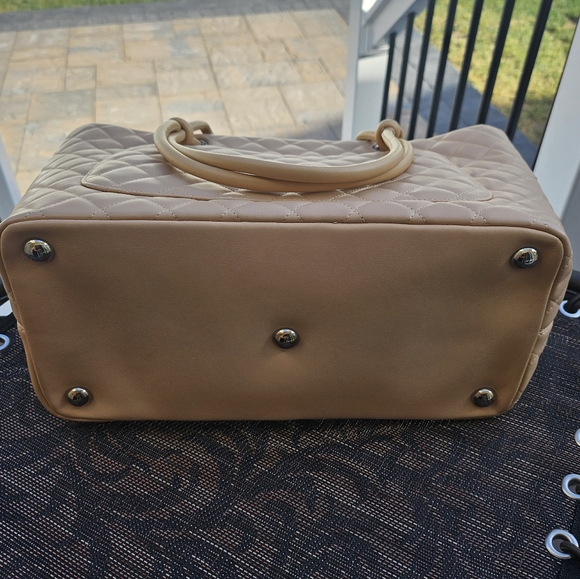 Chanel Cambon Line Large Tote Nude with Yellow C's - Picture 7 of 14